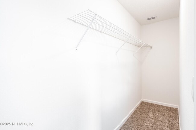 Building Photo - 243 Sage Br St