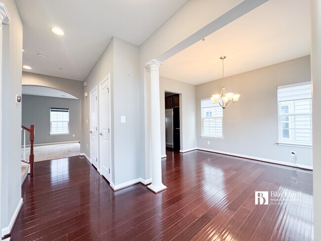 Building Photo - 13719 Port Commerce Ct