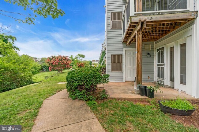 Building Photo - 20593 Cornstalk Terrace