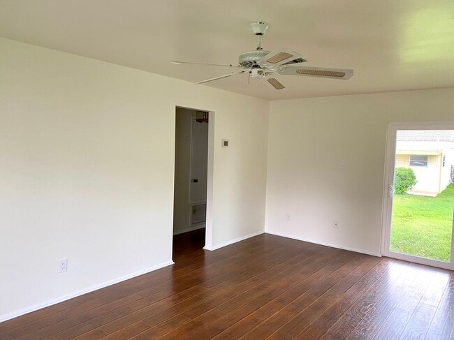 Building Photo - 10116 Fairtree Ln