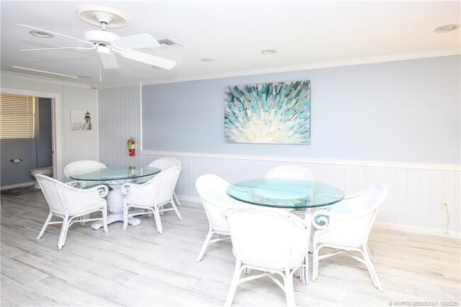 Building Photo - 10680 S Ocean Dr