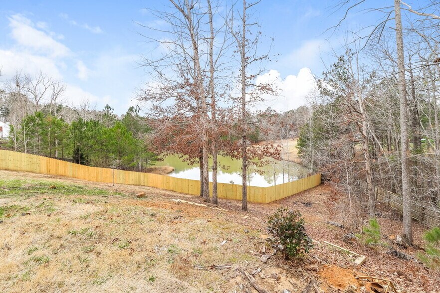 Building Photo - 49 Paces Overlook Cove
