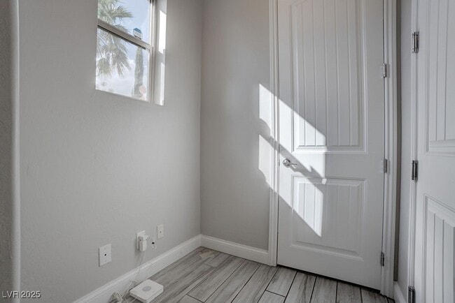 Building Photo - 367 Pollino Peaks St