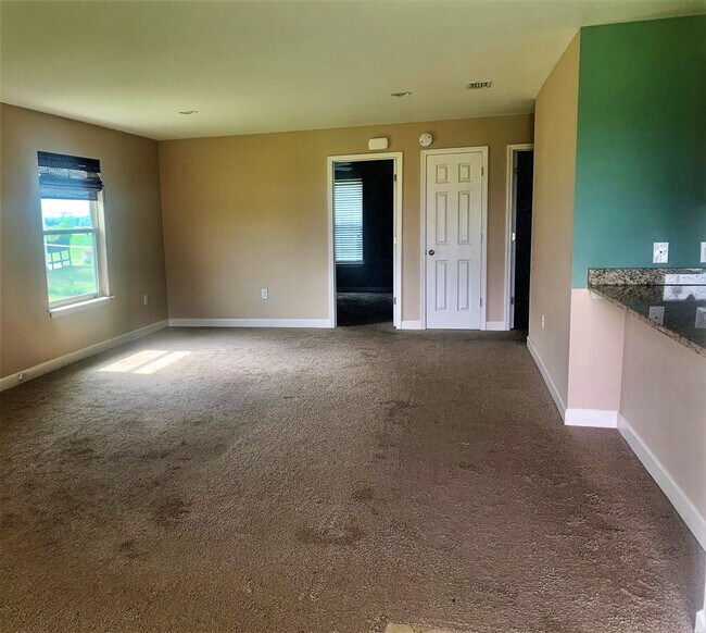 Building Photo - Marem Dr.