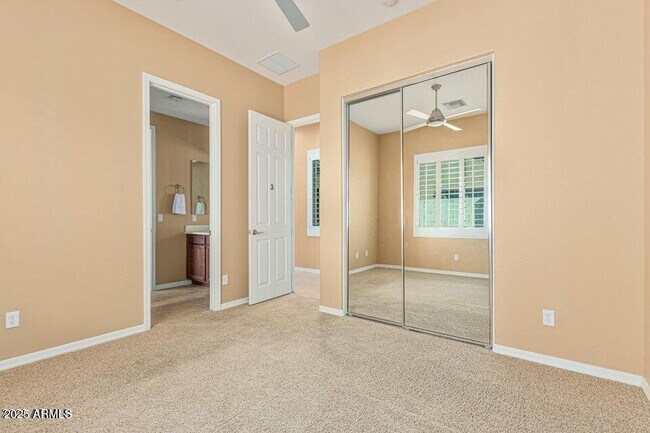 Building Photo - 14806 Luna Cir