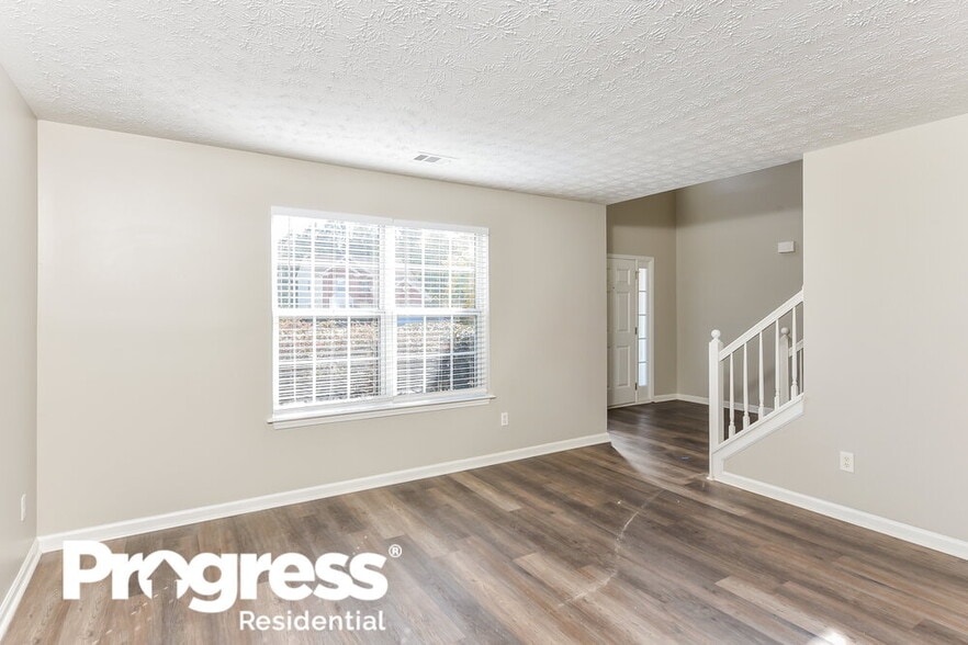 Building Photo - 2521 Meadow Pond Trail SW