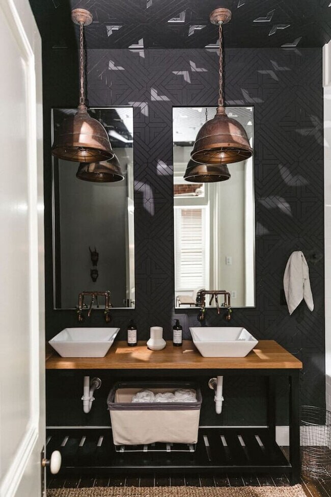 Building Photo - 816 Chestnut St