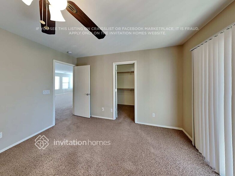 Building Photo - 2218 E Cochise Ave