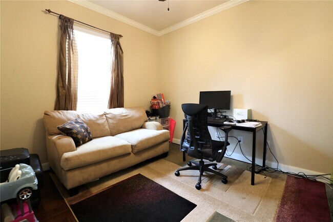 Building Photo - 6126 Emberwood Falls Dr