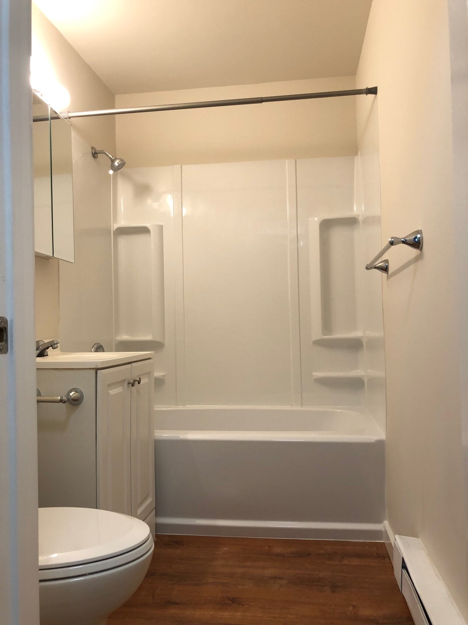 Building Photo - 3602 NE 73rd Pl