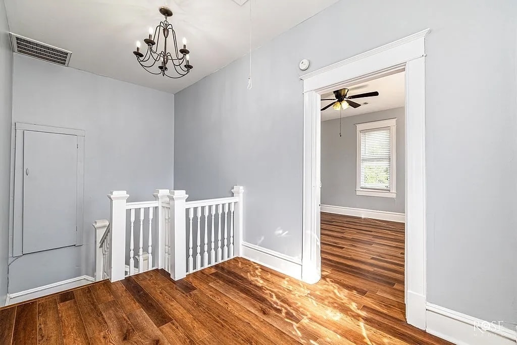 Building Photo - 2 N Adams St