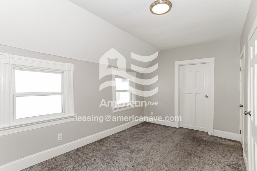 Building Photo - 4503 Decoursey Ave
