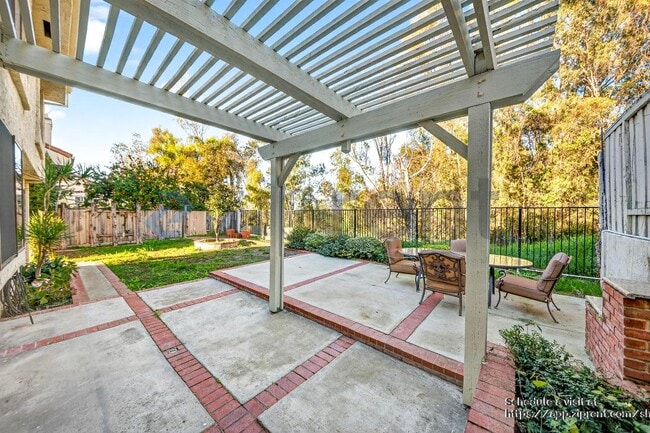 Building Photo - 24675 Mendocino Ct