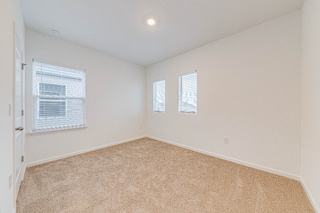 Building Photo - 4458 Davos Dr