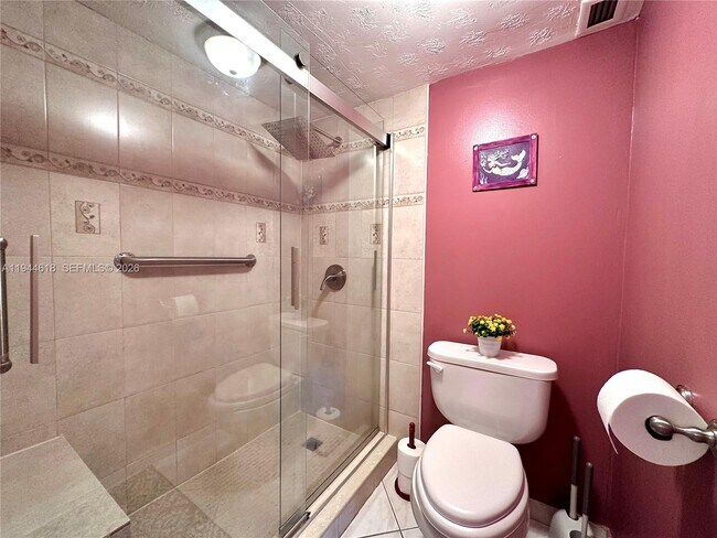 Building Photo - 2829 Indian Creek Dr