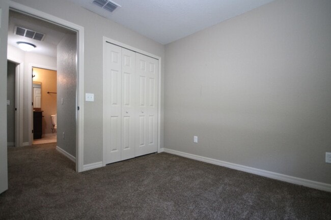 Building Photo - BEAUTIFUL 3 Bd/2Ba Home!!
