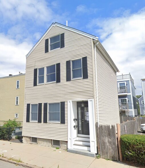 Primary Photo - 112 W 7th St