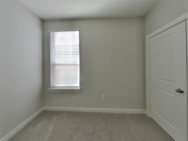 Building Photo - 1629 Mexican Heather Dr
