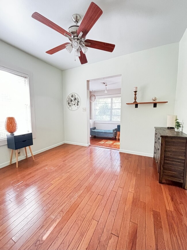 Bedroom 3 - 117 W Flora St