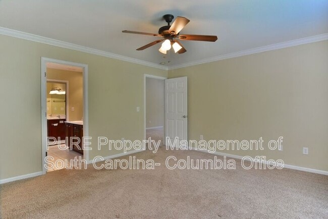 Building Photo - 228 Buffwood Dr
