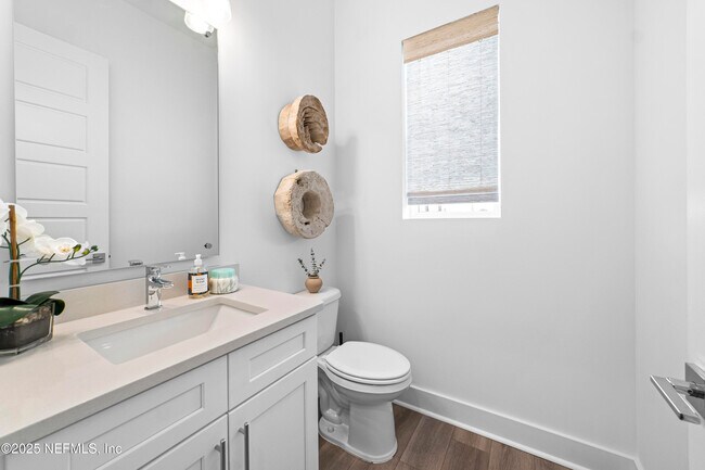 Building Photo - 2107 Gordon Ave