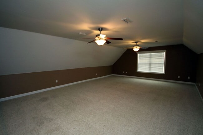 Building Photo - 360 County Rd 163