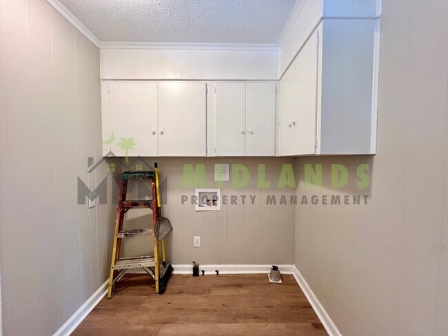 Building Photo - 202 Partridge Dr