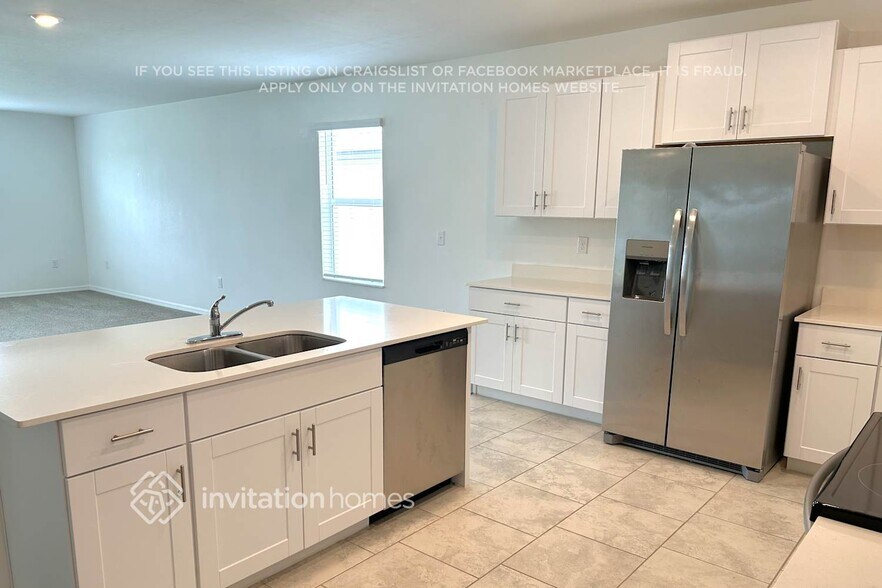 Building Photo - 4207 Palatina Way