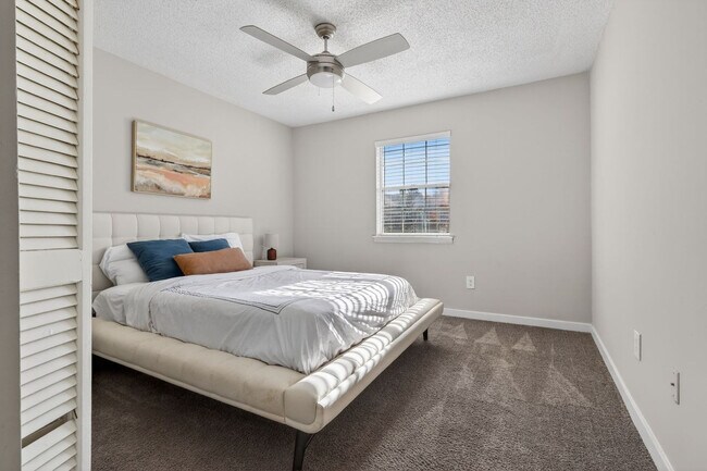Building Photo - 50 Northtown Dr
