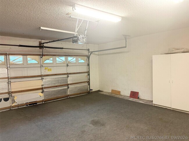 Building Photo - 10461 NW 12th Ct