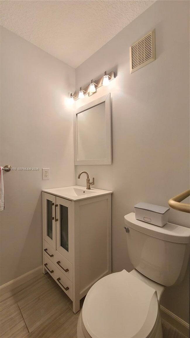 Building Photo - 5791 NW 116th Ave