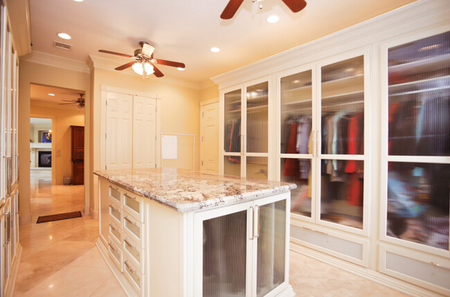 Building Photo - 3306 E Jaeger Cir