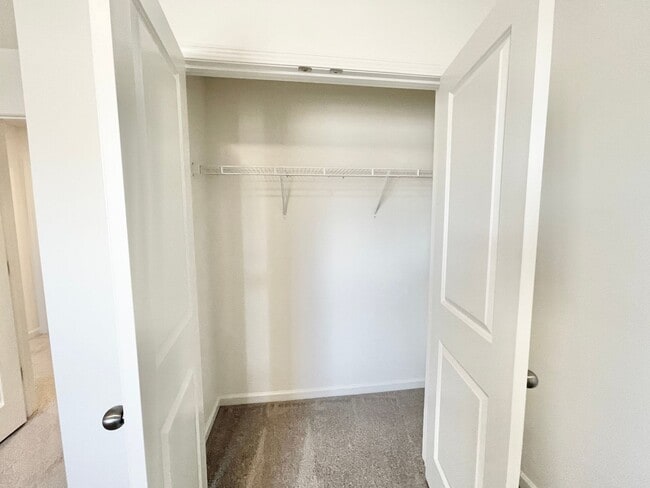 Building Photo - 3 br 2.5 end townhome in the Concord Lakes community READY JULY 11th