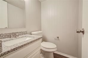 Building Photo - 4922 Glendower Dr