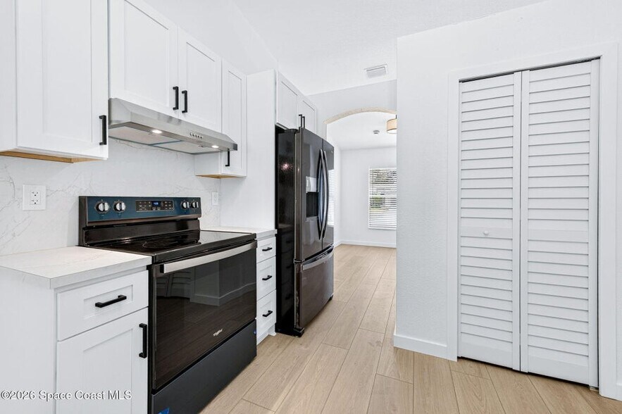 New Appliances - 711 Avalon St SE