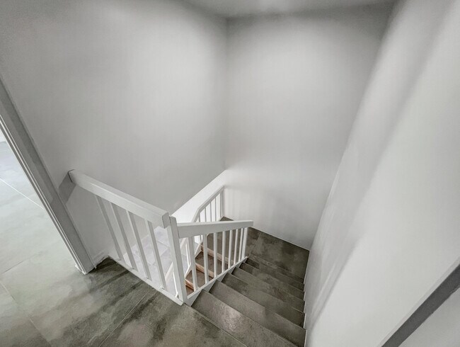 Building Photo - 1315 13th Terrace