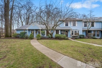 Building Photo - 1801 Timber Oaks Rd