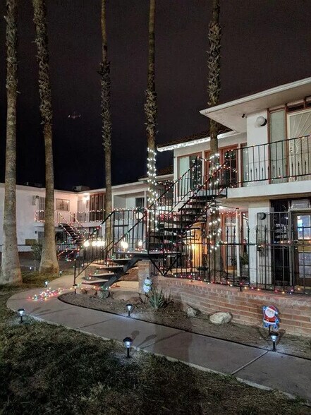 Building Photo - 3381 Rome St