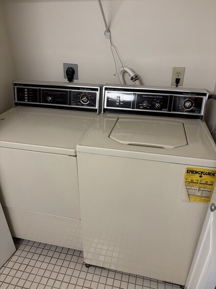 In-unit Laundry - 100 Ledgewood Dr