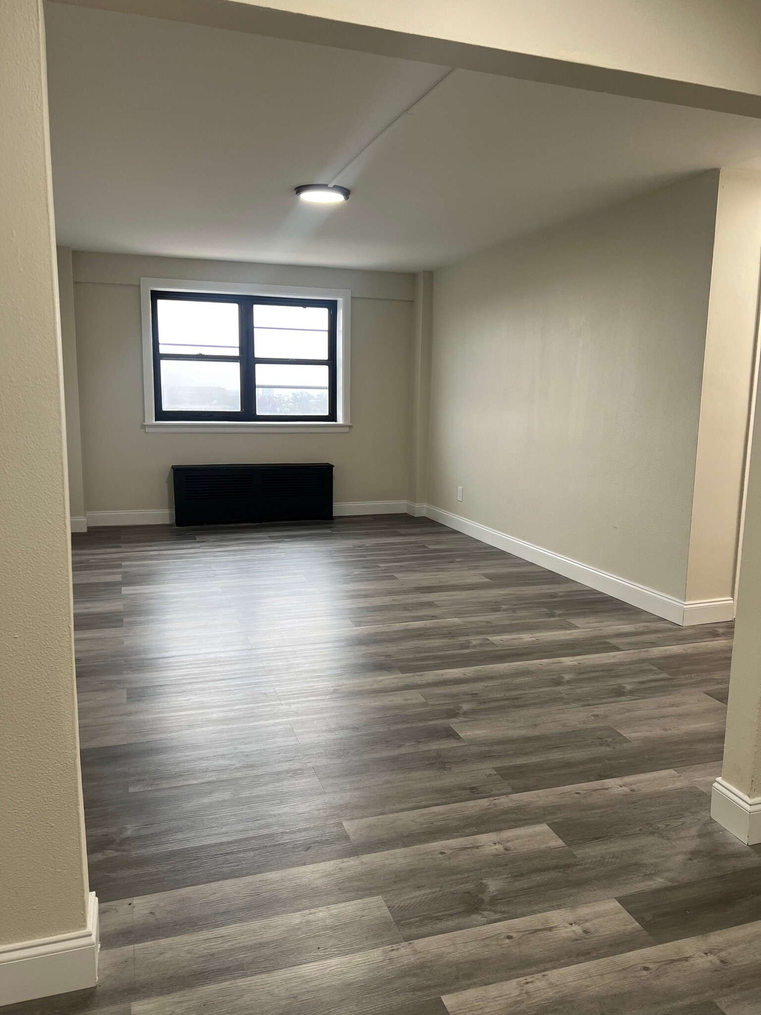 Building Photo - 125 Washington St