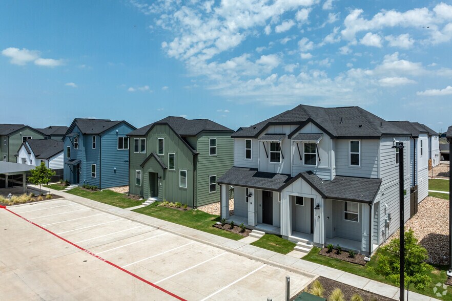 Building Photo - YardHomes® Cottonwood Creek