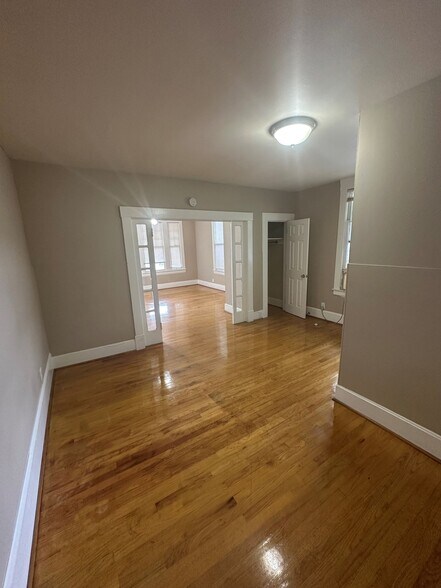 Building Photo - 851 Broxton St