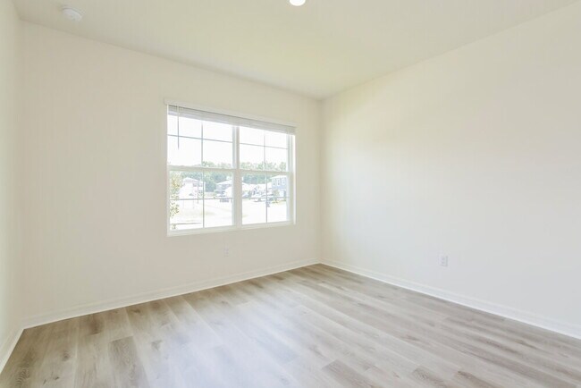 Building Photo - 3700 Holly Grove Ln