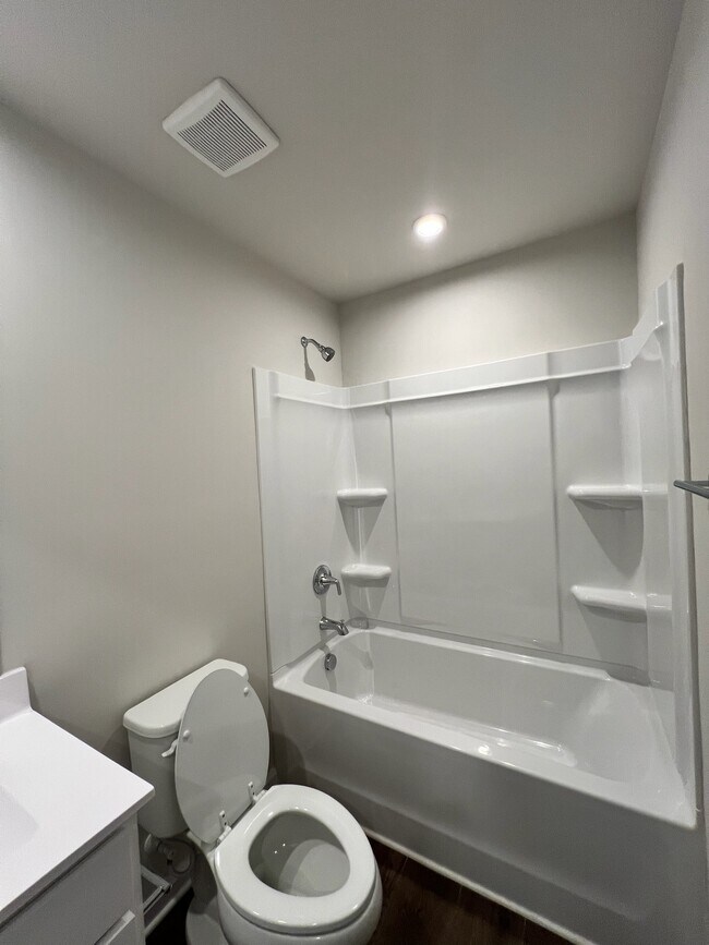 Building Photo - 7132 Capstan Ter
