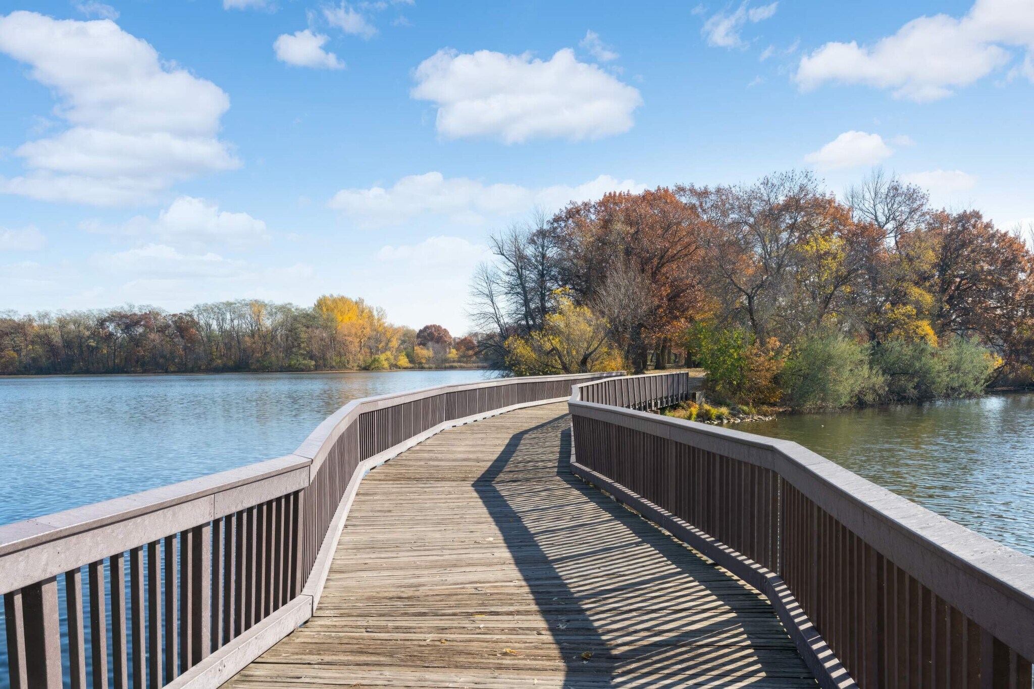 Silverwood bridge and island - 2523 Maple Ln