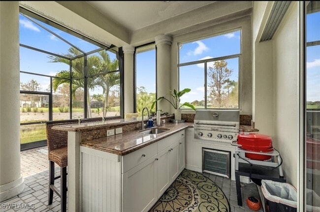 Building Photo - 2721 Olde Cypress Dr