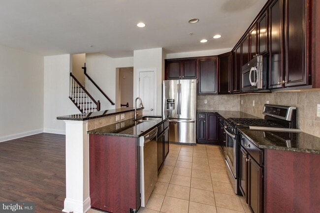 Building Photo - 7757 Crystal Brook Way