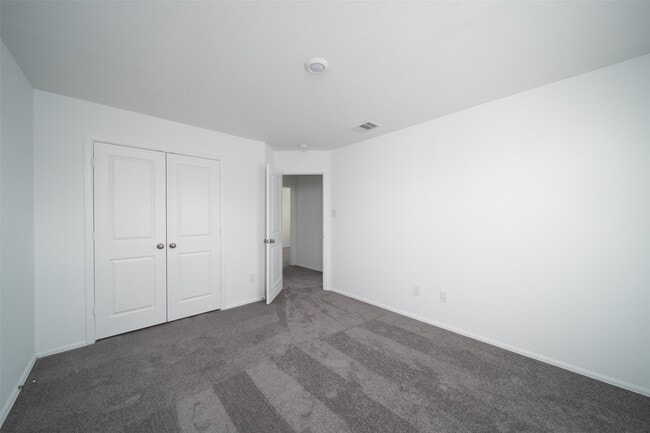 Building Photo - 18422 Running Shadow Ct