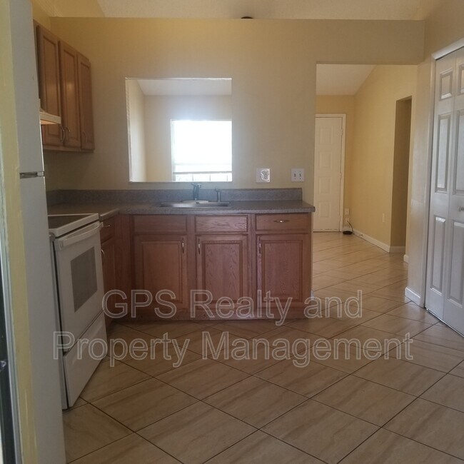 Building Photo - 12201 Coral Reef Dr