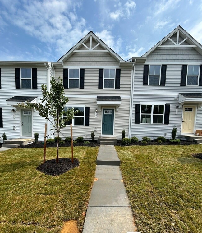 Building Photo - 761 Hisey Ave